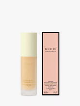 Gucci 24H Wear Breathable Foundation SPF 15 – 150C Fair (30ml)
