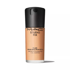 M·A·C Studio Fix Fluid SPF 15 24HR Matte Foundation in the shade NC35 (30ml)