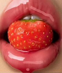 GISOU Honey Infused Hydrating Lip Oil-Strawberry Sorbet 8ml/0.27 fl.oz.