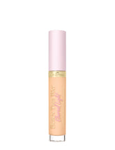 Too Faced Born This Way Ethereal Light-Illuminating Smoothing Concealer - Butter Croissant - 5mL