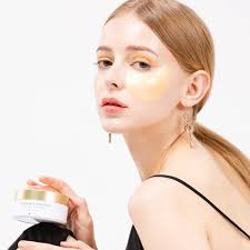 K-SECRET VITAMIN C EXTRA ILLUMINATING EYE GEL PATCHES 102 G - Kunchals