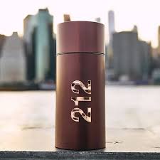 CAROLINA HERRERA 212 MEN SEXY EAU DE TOILETTE - 100mL