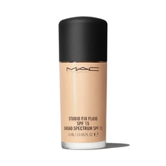MAC Studio Fix Fluid SPF 15 Liquid Foundation in the shade NC15 (30 ml / 1.0 oz)