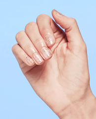 O.P.I Natural Strong Nail Lacquer - Mind-full of Glitter - 15ml