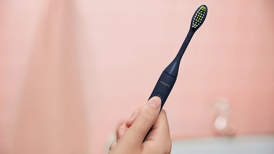 Philips One Electric Toothbrush By Sonicare HY1100/54 - Midnight Blue