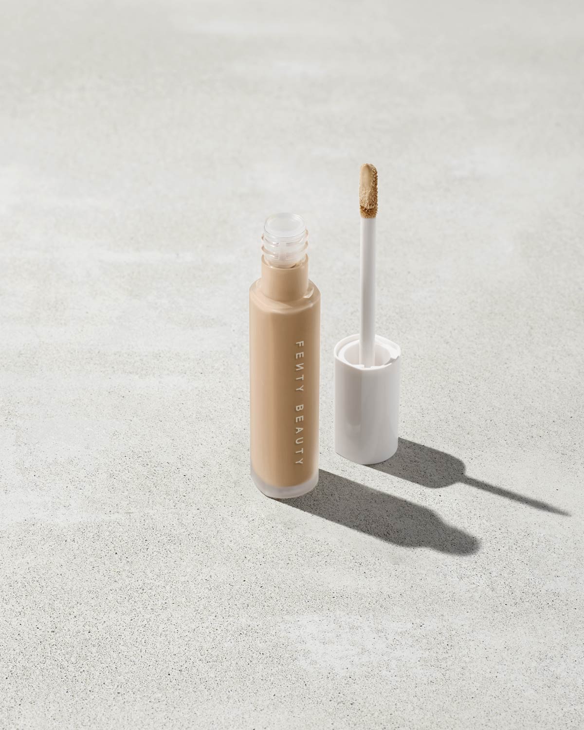 Fenty Beauty by Rihanna Pro Filt'r Instant Retouch Concealer - 240