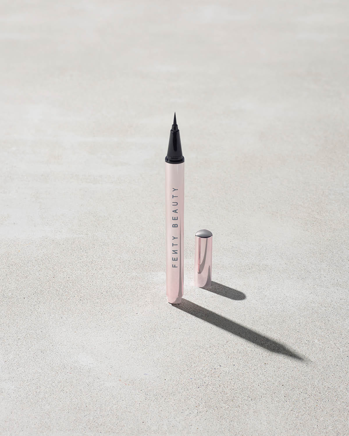 Fenty Beauty By Rihanna Flyliner Longwear Liquid Eyeliner  Cuz I'm Black - 0.55ml