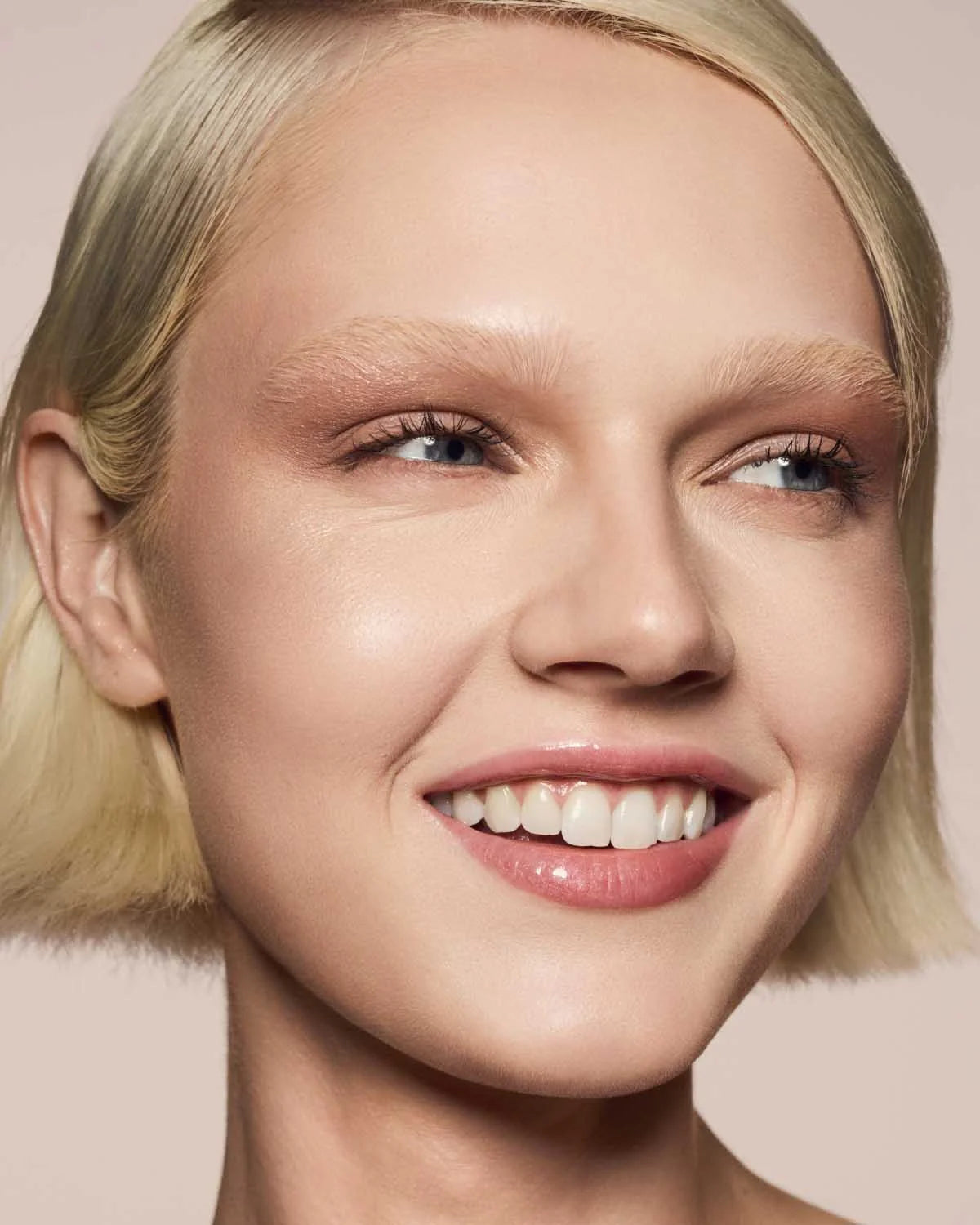 Fenty Beauty Gloss Bomb Universal Lip Luminizer - Fu$$y
