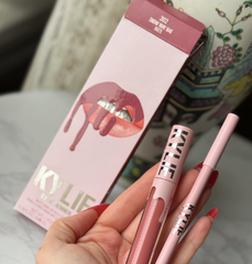 KYLIE MATTE LIQUID LIPSTICK & LIP LINER 1.1G SNOW WAY BAE