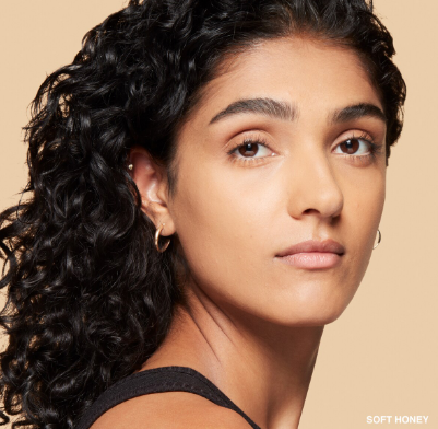 Bobbi Brown Sheer Finish Pressed Powder - Soft Honey - 10gm