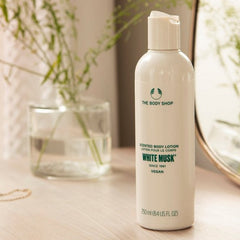 THE BODY SHOP SCENTED BODY LOTION WHITE MUSK 250ML - Kunchals