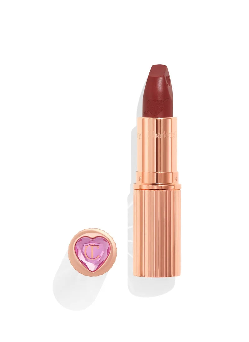 Charlotte Tilbury Pillow Talk Love Effect K.I.S.S.I.N.G. Lipstick in the shade "Love Talk".