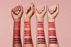 Estee Lauder Pure Color Whipped Matte Lip Color 925 Social whirl BNIB Sealed