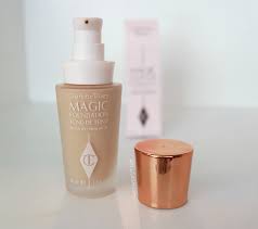 CHARLOTTE TILBURY MAGIC FOUNDATION - SUNSCREEN SPF15 - 30ml