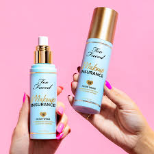 Too Faced Makeup Insurance Longwear Setting Spray + Environmental Defense 18 Hour Wear - 118g