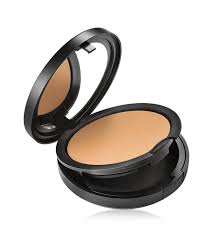 MAC STUDIO FIX POWDER PLUS FOUNDATION NC20 12 G