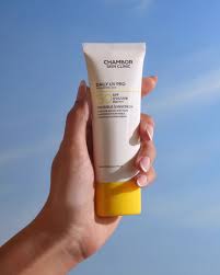 CHAMBOR SKIN CLINIC DAILYUV PRO HYALURONIC ACID 50SPF UVA/UV - Kunchals