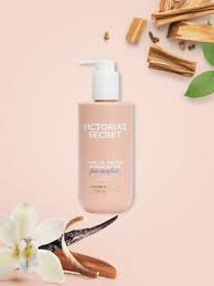 VICTORIA SECRET VANILLA ORCHID SANDALWOOD HYDRATING BODY LOT