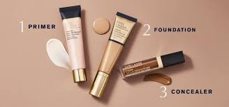 Estée Lauder  Futurist Hydra Rescue Moisturizing Makeup SPF 45