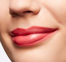 m-a-c-lustreglass-lipstick-gummy-bare-3gr