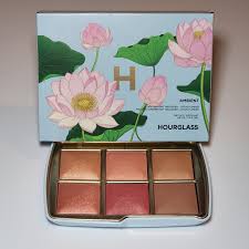 HOURGLASS AMBIENT LIGHTING EDIT UNLOCKED 1.4G LOTUS FLOWER