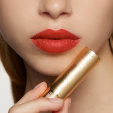 Gucci Rouge A Levres Matte Lipstick 500 Odelia Red