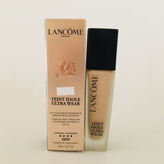Lancôme Teint Idole Ultra Wear Foundation in shade 220C (30ml)