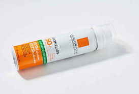 La Roche-Posay SENSITIVE OILY SKIN HIGH PROTECTION. MATIFYING SPF50+ Spray  75ml - Kunchals