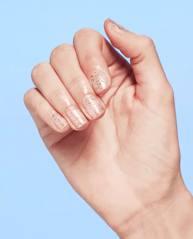 O.P.I Natural Strong Nail Lacquer - Mind-full of Glitter - 15ml
