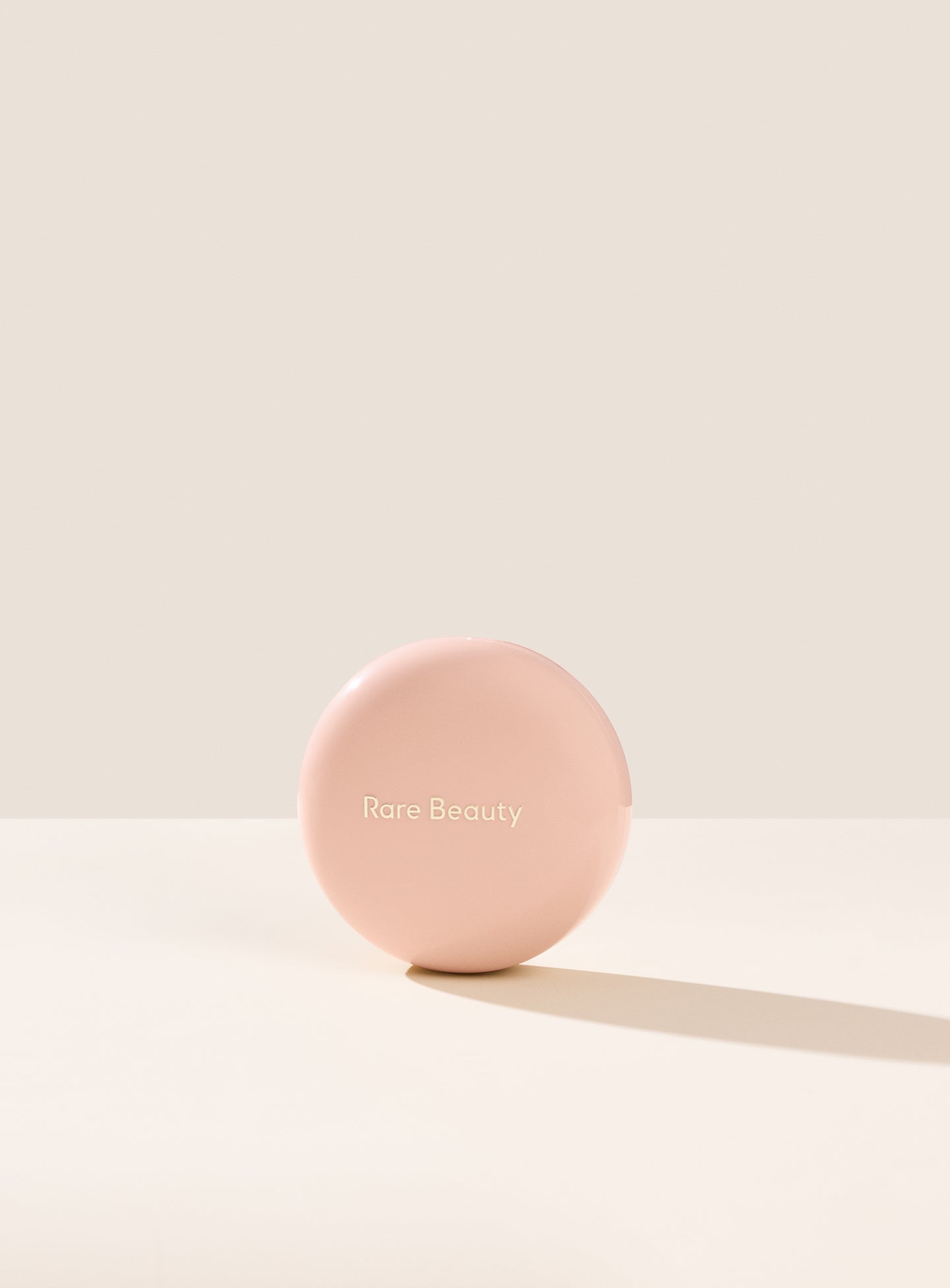 RARE BEAUTY POSITIVE LIGHT SILKY TOUCH HIGHLIGHTER - ENLIGHTEN- 2.8G