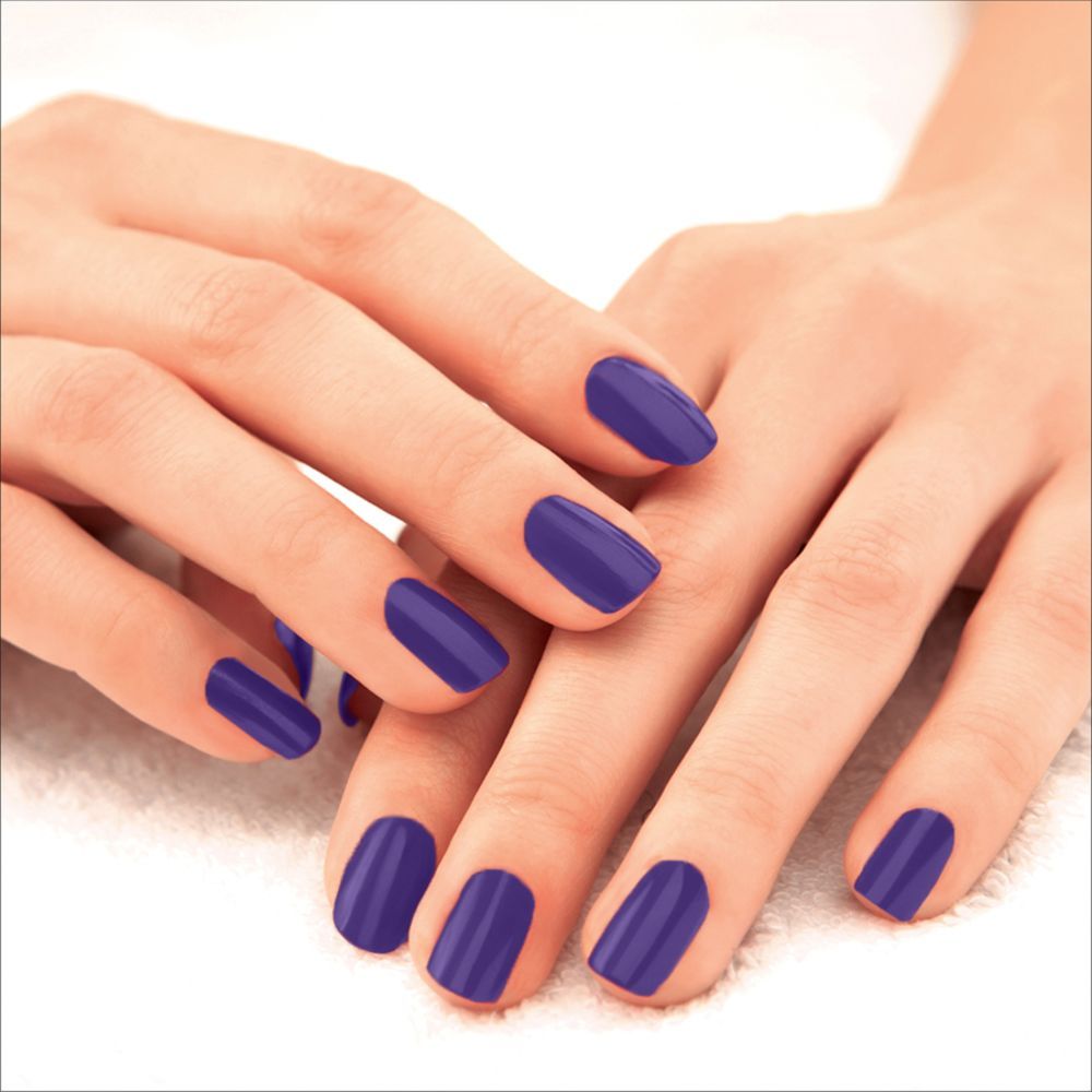 Lakme 9 To 5 Primer + Gloss Nail Colour - Purple Magic - 6ml