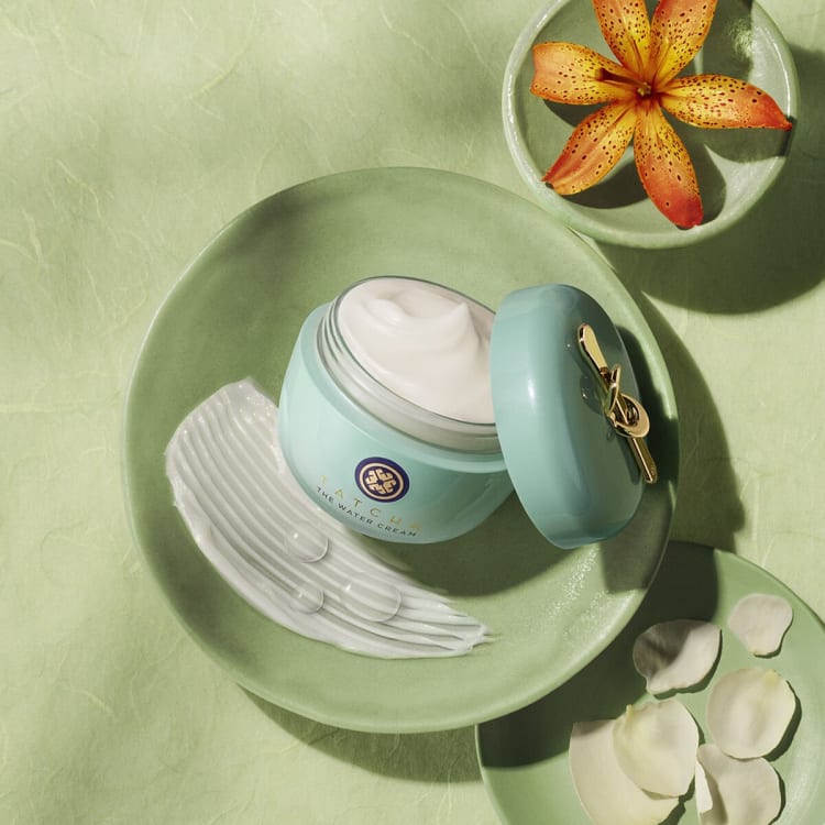 TATCHA THE WATER CREAM Lightweight Pore-refining Hydration
