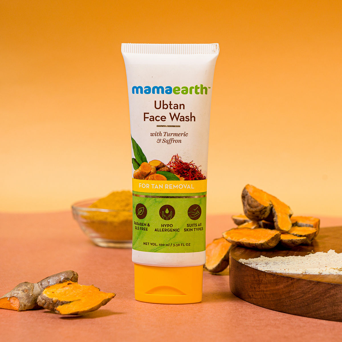 Mamaearth Ubtan Natural Face Wash  with Turmeric & Saffron - 100 ml